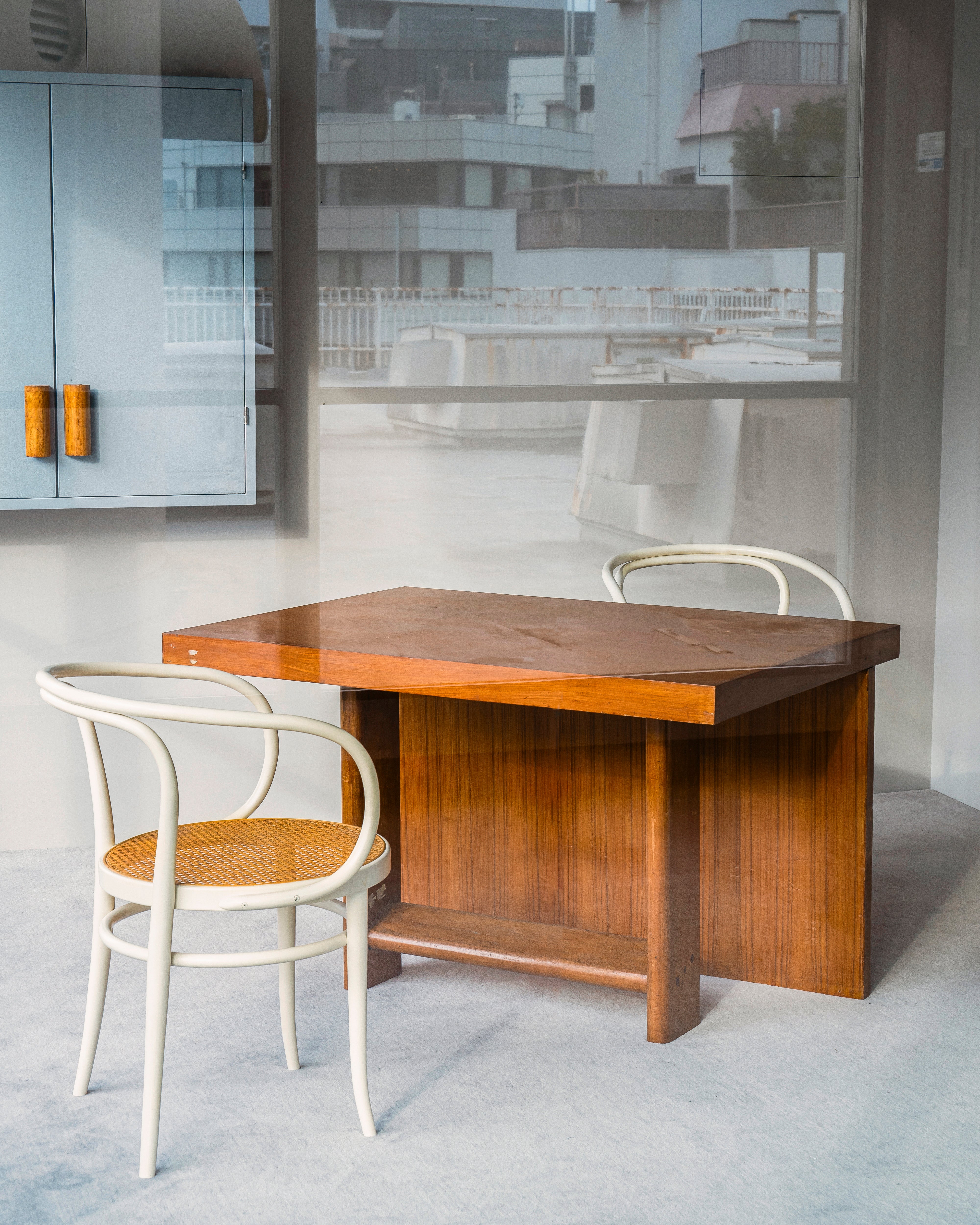 Le Corbusier & Balkrishna Vithaldas Doshi Committee desk